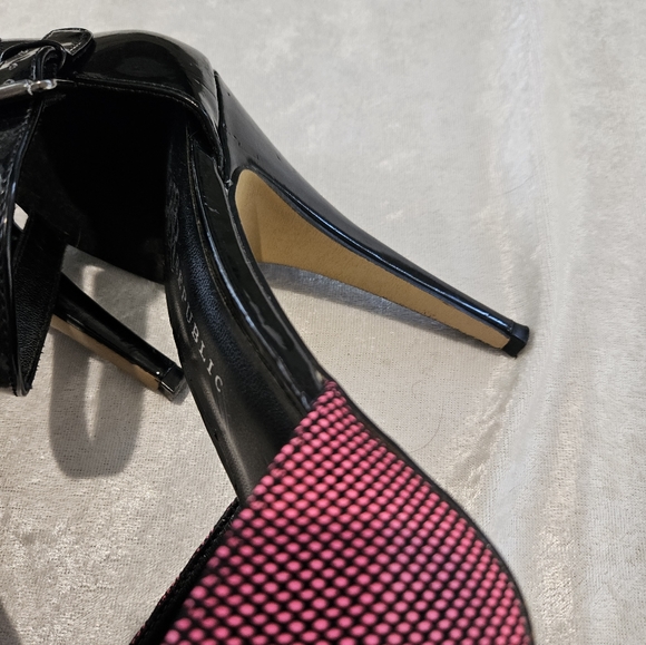 ROCK REPUBLIC Pink and Black Strap Sandal Size 9 1/2 - Picture 6 of 6